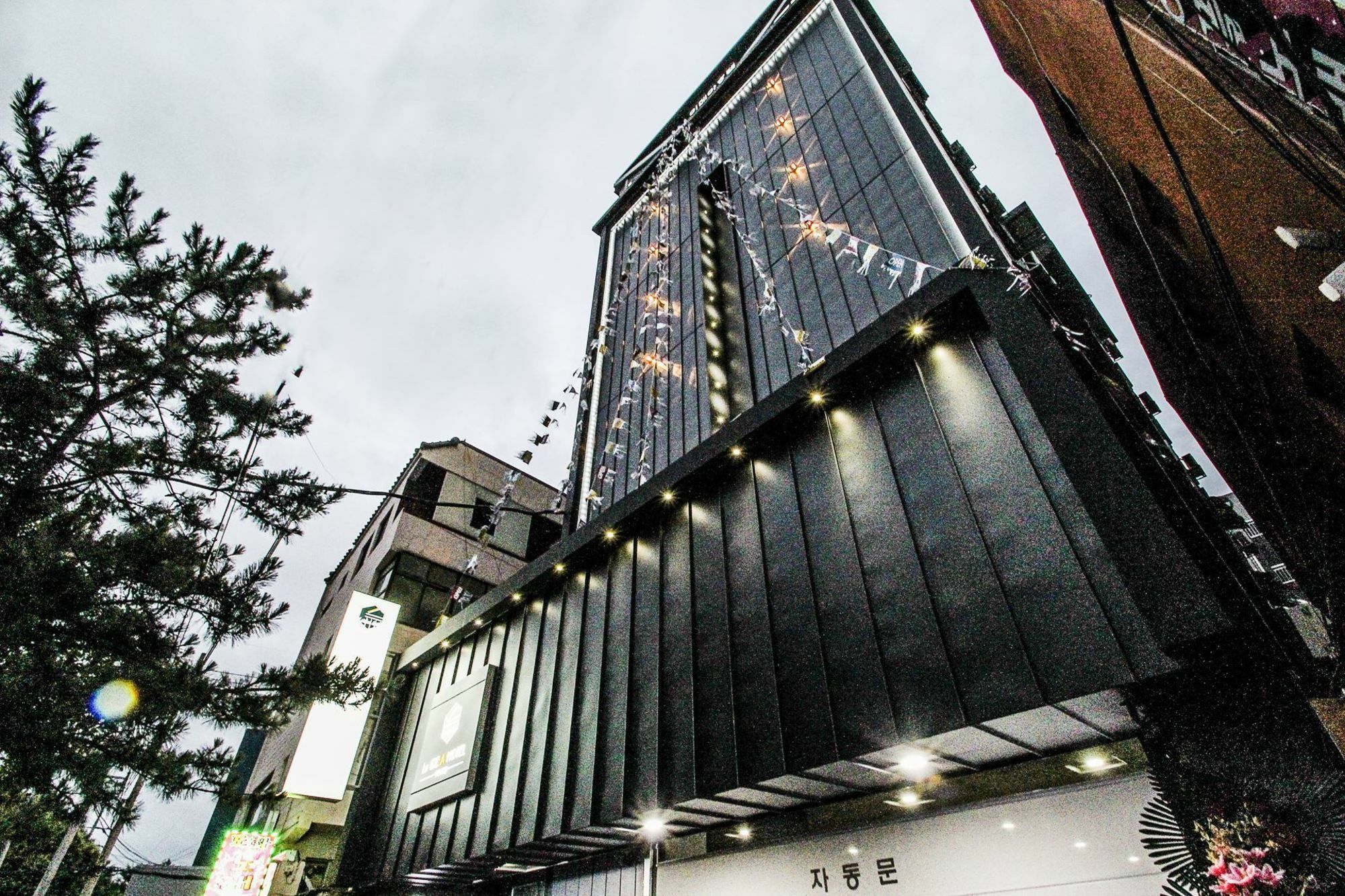 Le Idea Hotel Пусан Екстериор снимка